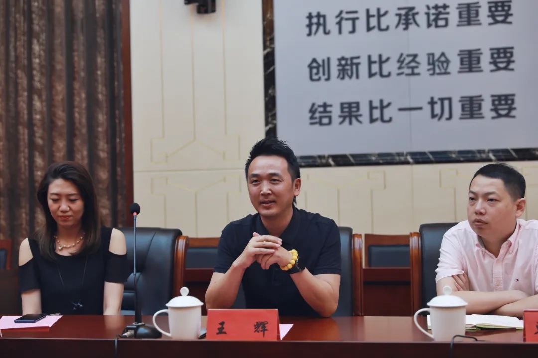 合作共赢谋发展，校企互动谱新篇——TCG彩票
中国(图4)